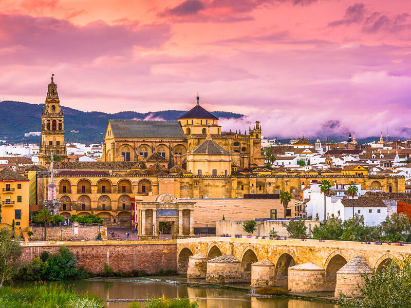 Görkemli Fas & Endülüs 8 Gece - Türk Hava Yolları ile (2026 Kış Dönemi) AT080