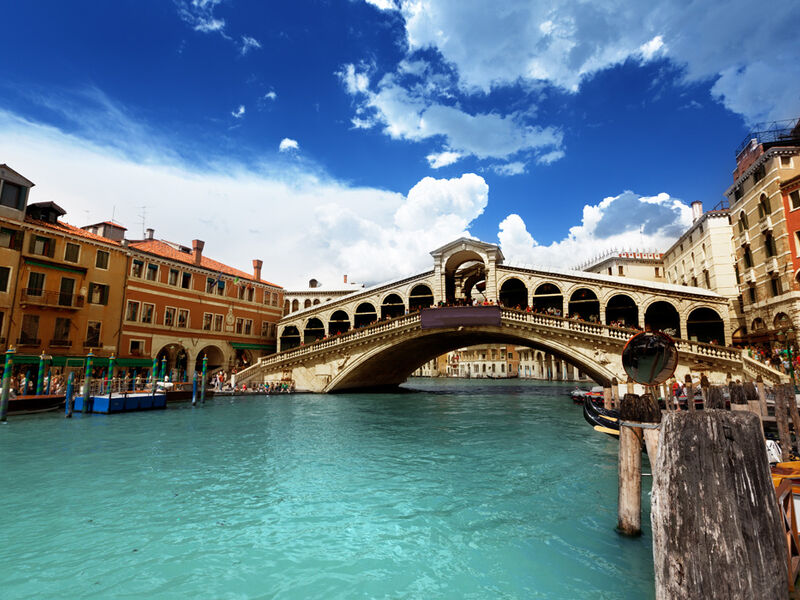 İzmir'den Direkt Hareket Görkemli Büyük İtalya 7 Gece - SunExpress Hava Yolları ile (2026 Kış Dönemi) AT118